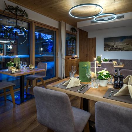 Hotel Haeuserl Im Wald Mariapfarr Bagian luar foto