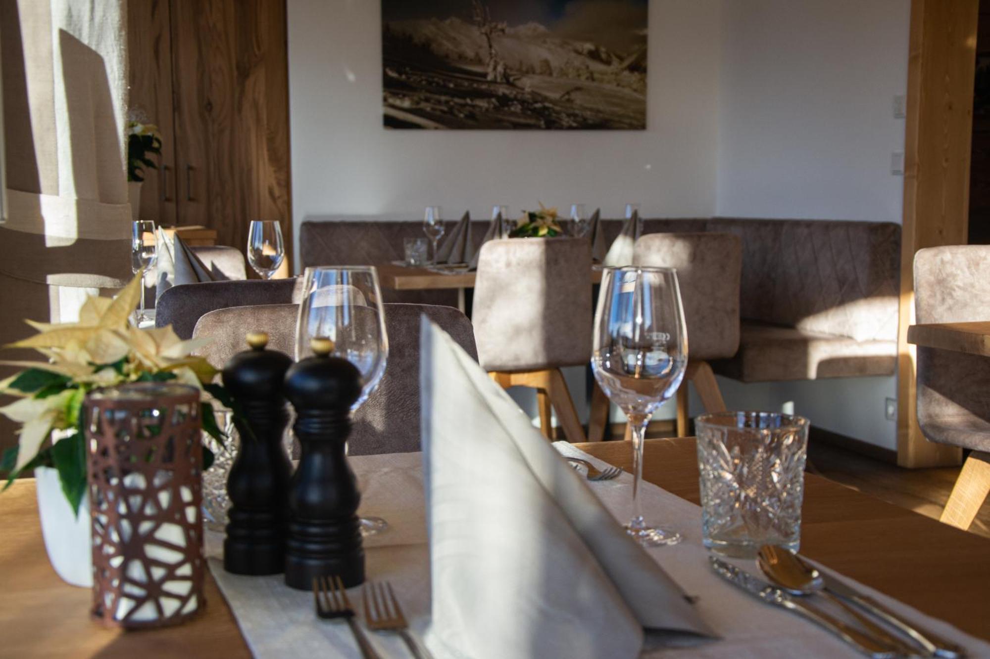 Hotel Haeuserl Im Wald Mariapfarr Bagian luar foto