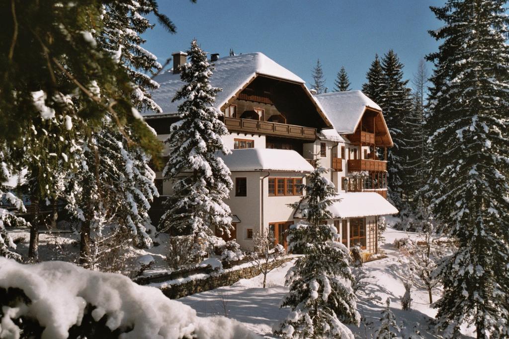 Hotel Haeuserl Im Wald Mariapfarr Bagian luar foto